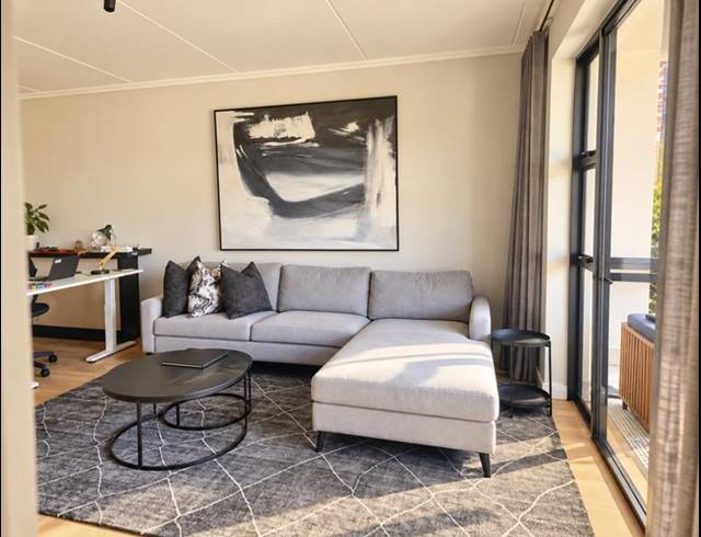 3 BEDROOM APARTMENT FOR SALE IN SANDRINGHAM
